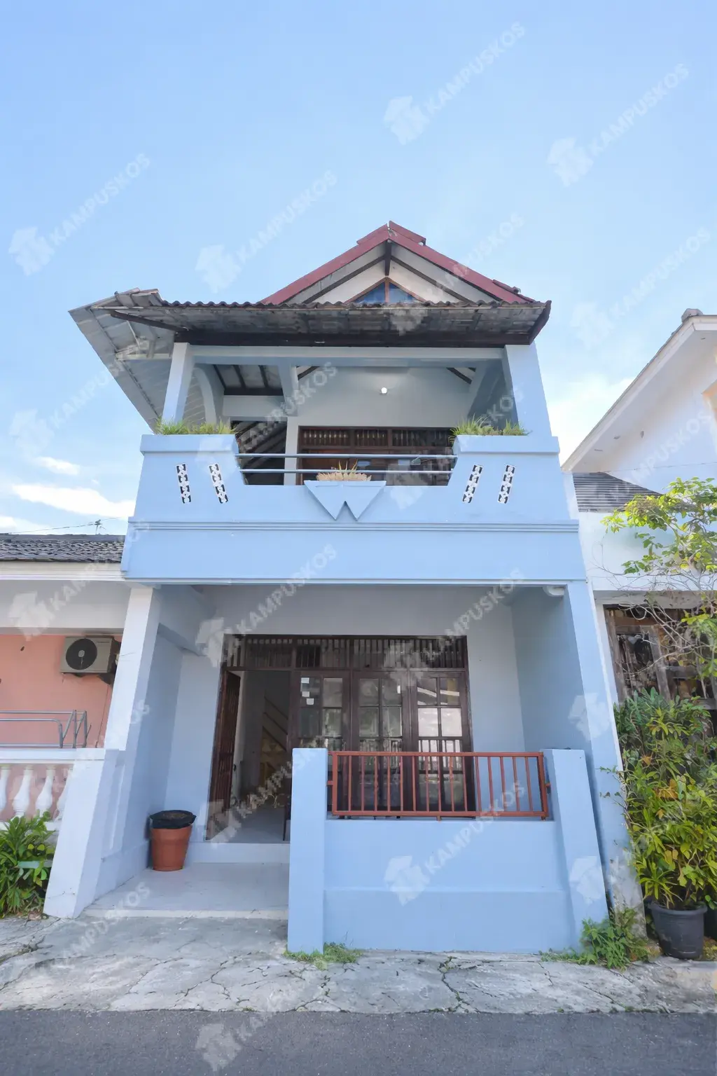 KONTRAKKAN LV MURAH BISA BAWA DOGGY DALAM PERUMAHAN DEKET PUSAT PEMBELAJAAN CONDONGCATUR 3K02RBS050426