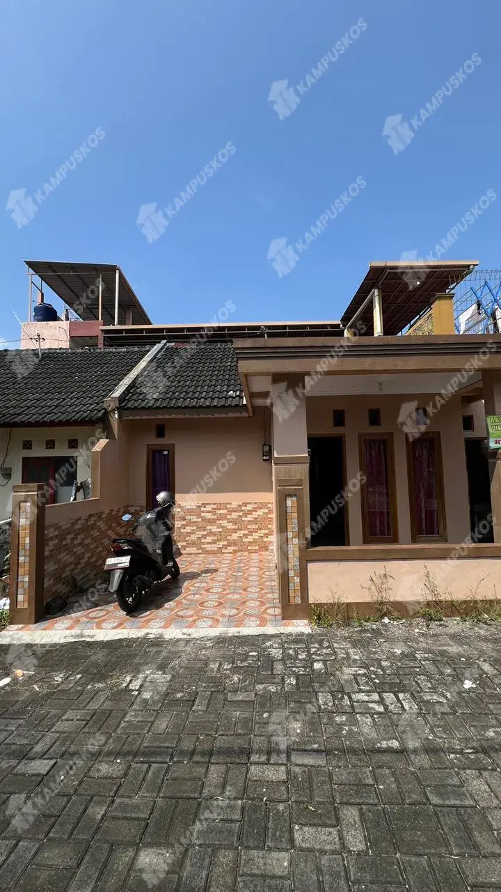 FOR RENT - HUNIAN COZY MINIMALIS - KOMPLEK PERUMAHAN - AREA WEDOMARTANI 2K03AL050526