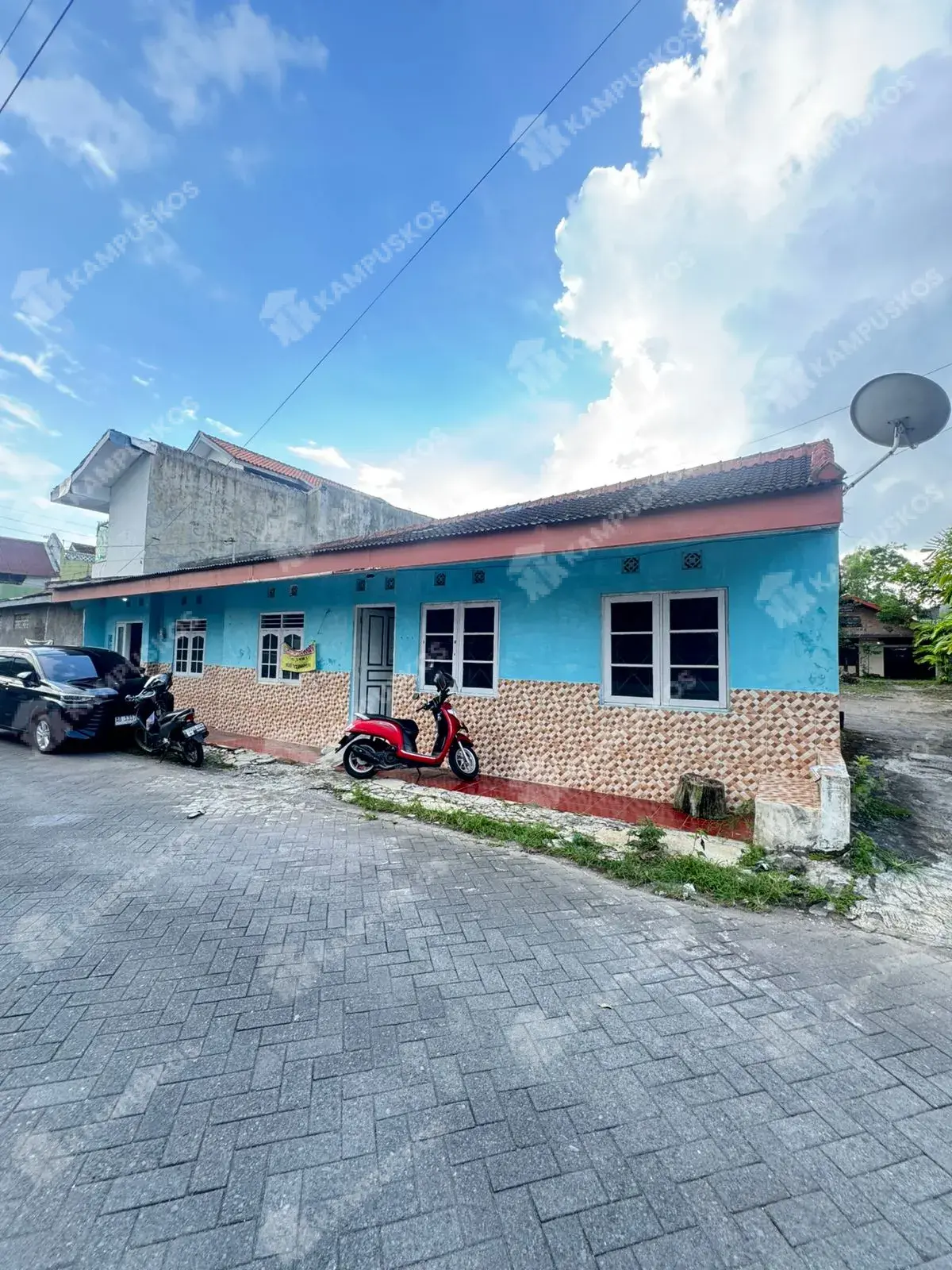 FOR RENT RUMAH MURAH 7 KAMAR AREA PRINGWULUNG  4K02R070426 