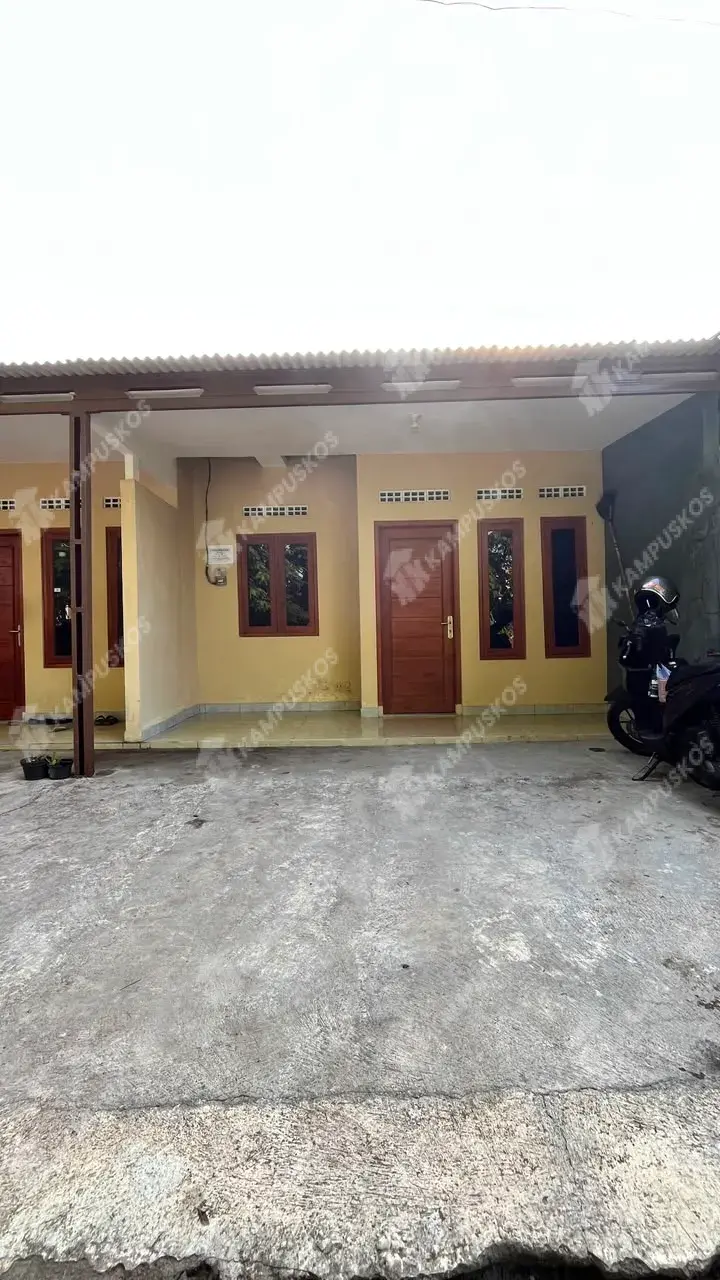 FOR RENT - RUMAH Cozy murmer Low-Budget ( Japlaksari, Purwomartani )  3K03AL080626 