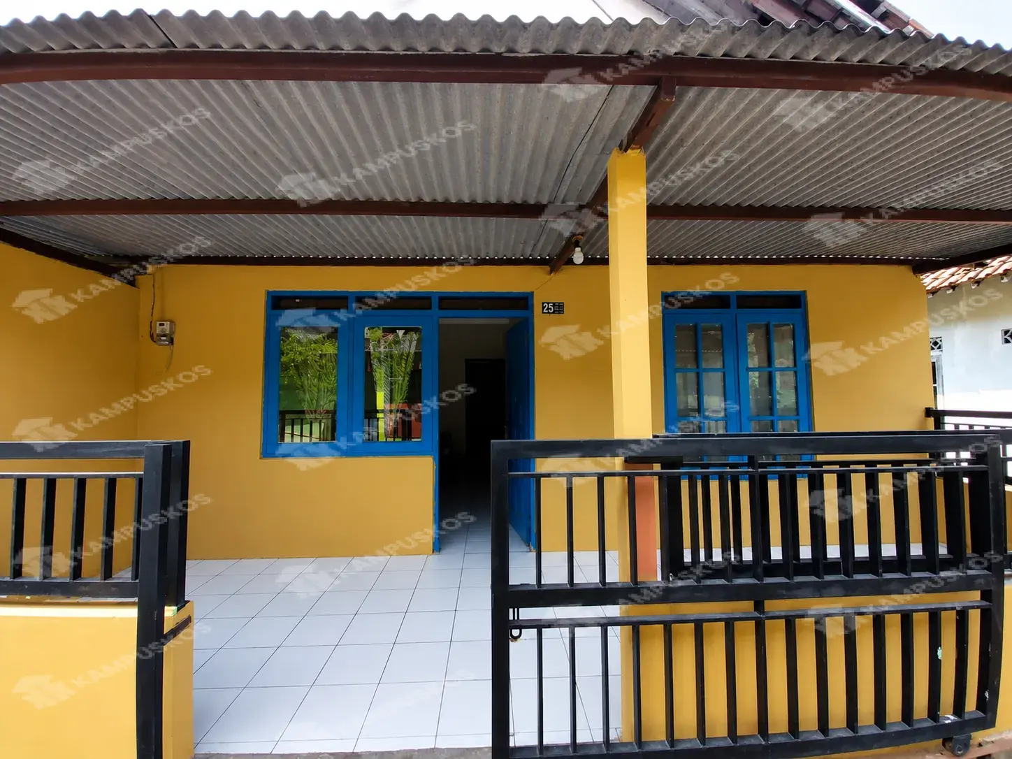 *DIKONTRAKAN RUMAH 3 KAMAR MINIMALIS COCOK BUAT MAHASISWA DAERAH*  3K03ty030826