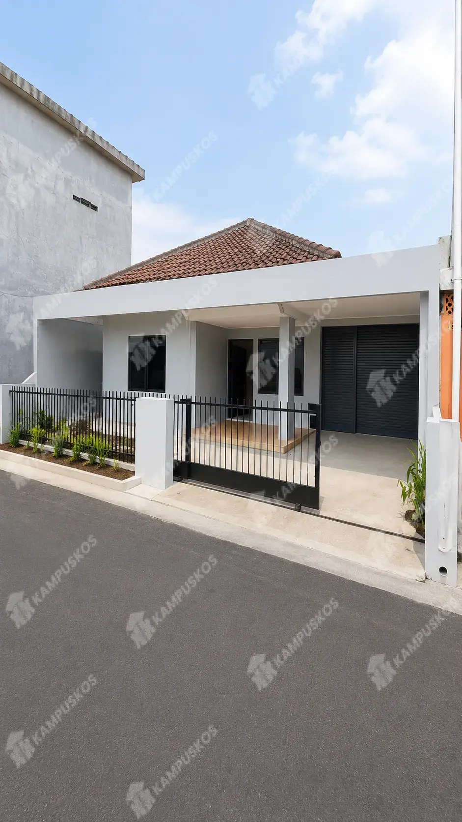 DIKONTRAKAN RUMAH MURAH NYAMAN 9 KAMAR AREA UGM  9K01R030926